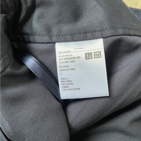 Uniqlo | Navy Wool Mini Skirt - Picture 3 of 3